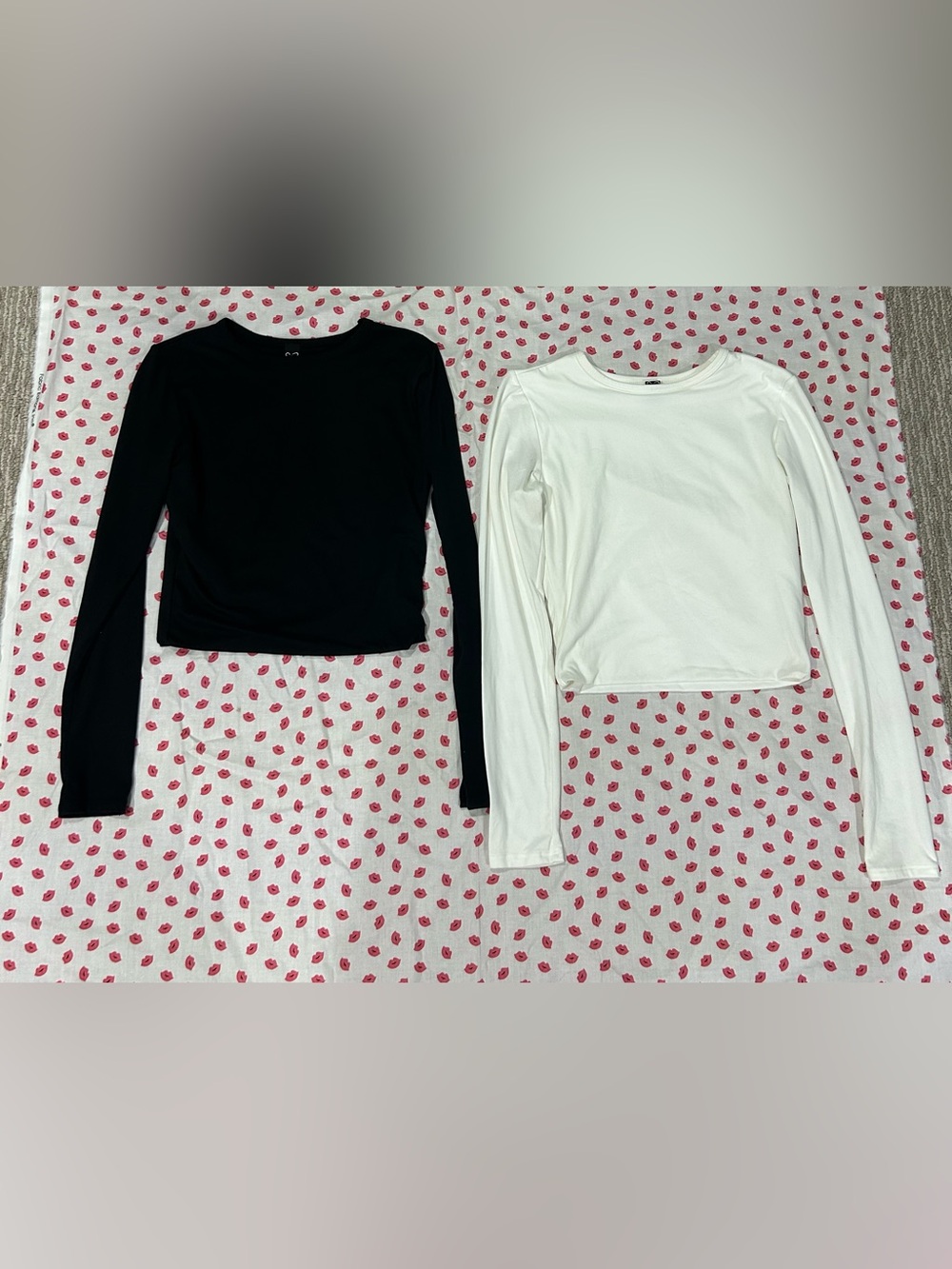Set of 2 Windsor Basics Long Sleeve Crop Top - Black and White